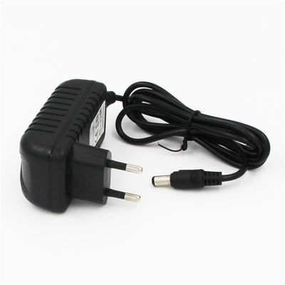 Λευκός 1m 24AWG 12W Τεχνουργός τοίχου Kc 220V 1A Μετασχηματιστής Ac Dc 5.5*2.1mm Αναπροσαρμοστής ρεύματος 12V 2A 24W