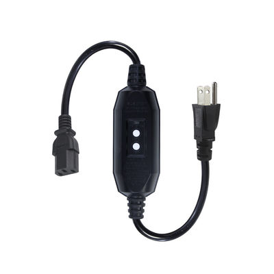 Οικιακή συσκευή IP54 Εξωτερικό καλώδιο με GFCI NEMA 5-15P έως IEC 60320 C13 Γυναίκα 0,5m μήκος καλωδίου