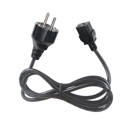 Ηλεκτρονικό καλώδιο ΕΕ C19 PDU IEC Socket Strip με αποκολλημένα καλώδια και 240V 30A CEE Standard Plug